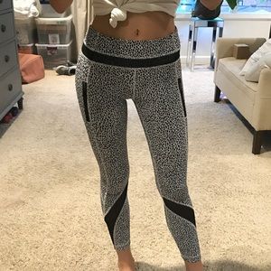 Lululemon Leggings. Never worn. Size 4